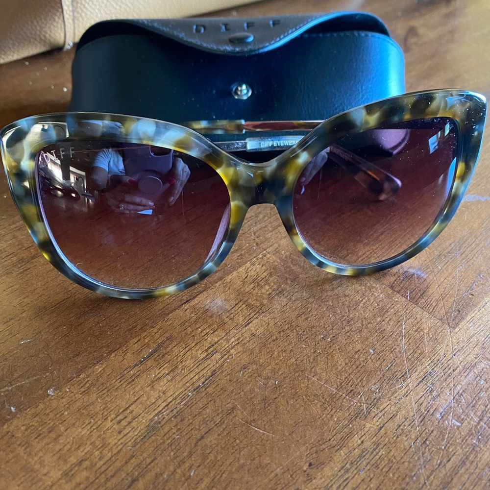 Diff Avery sunglasses